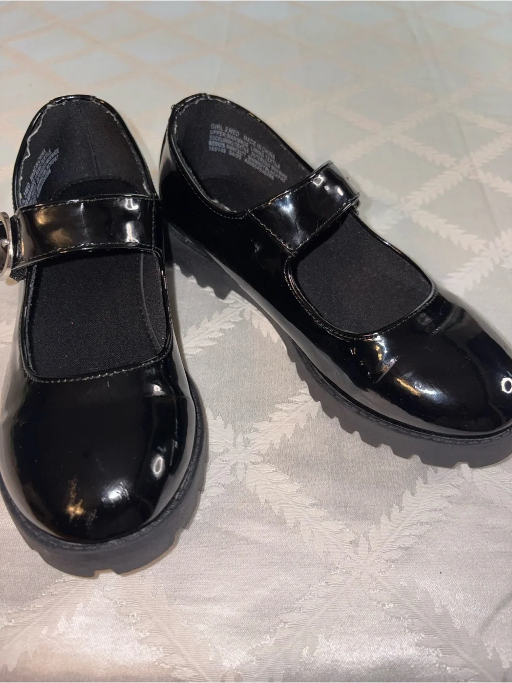 Girls' Black Patent Mary Jane Shoes with Velcro Buckle